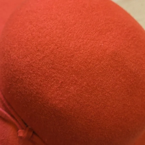 Giovannio Florence New York Burnt Orange Derby Hat - Picture 3 of 8